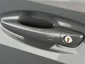 Peugeot 208 (2025) thumbnail 17