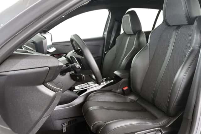 Peugeot 208 (2025) thumbnail 6