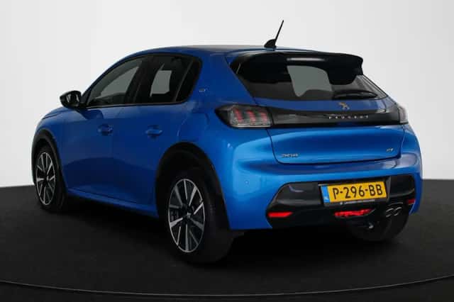 Peugeot 208 (2022) thumbnail 4