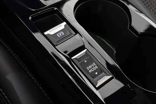 Peugeot 208 (2022) thumbnail 34