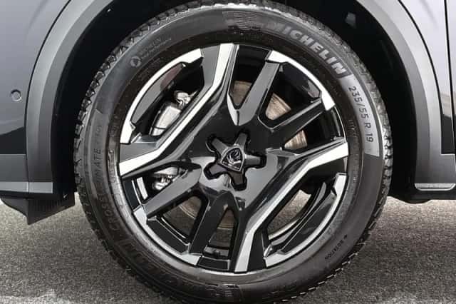 Peugeot E-5008 (2025) thumbnail 22