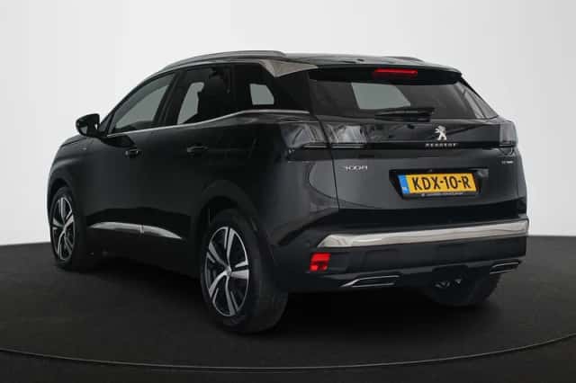 Peugeot 3008 (2023) thumbnail 4