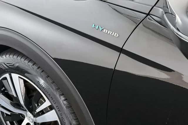 Peugeot 3008 (2023) thumbnail 37