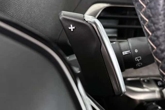 Peugeot 3008 (2023) thumbnail 40