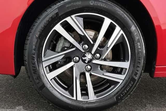 Peugeot 208 (2020) thumbnail 21