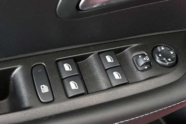 Peugeot 208 (2020) thumbnail 27
