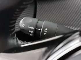 Peugeot 208 (2020) thumbnail 32