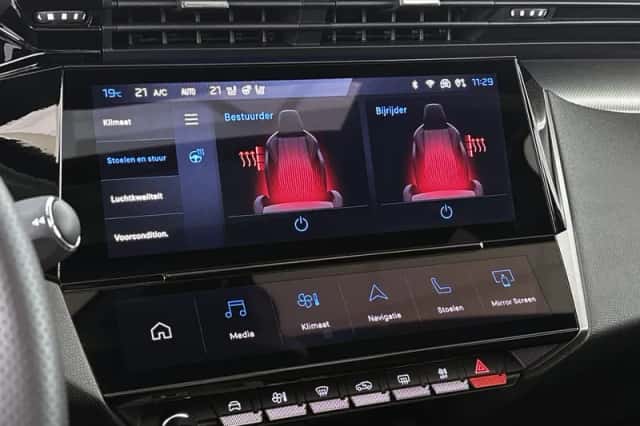 Peugeot 408 (2025) thumbnail 25
