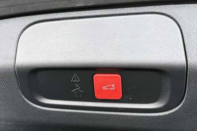 Peugeot 408 (2025) thumbnail 42
