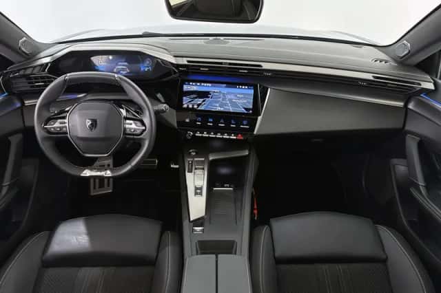 Peugeot 408 (2025) thumbnail 7