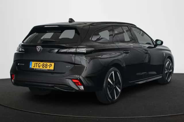 Peugeot e-308 (2025) thumbnail 3