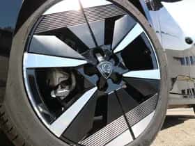 Peugeot e-308 (2025) thumbnail 4
