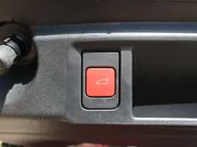 Peugeot e-308 (2025) thumbnail 31