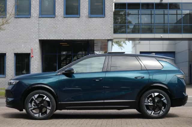 Opel Grandland (2025) thumbnail 2