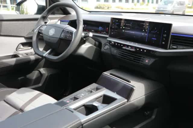 Opel Grandland (2025) thumbnail 11