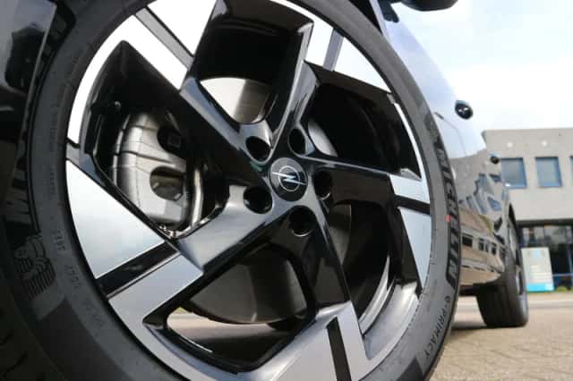 Opel Grandland (2025) thumbnail 4