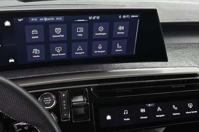 Peugeot 3008 (2025) thumbnail 13