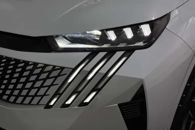 Peugeot 3008 (2025) thumbnail 21