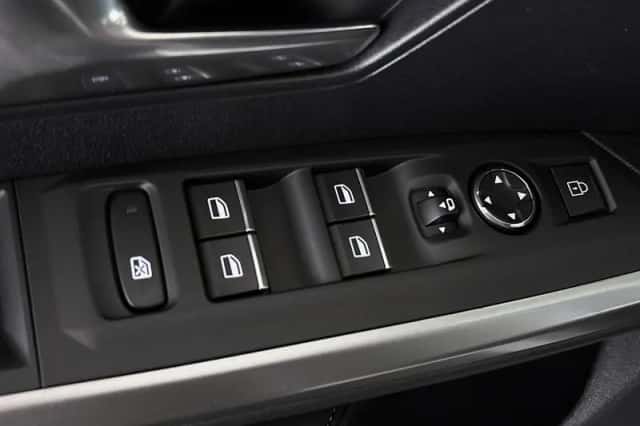 Peugeot 3008 (2025) thumbnail 32
