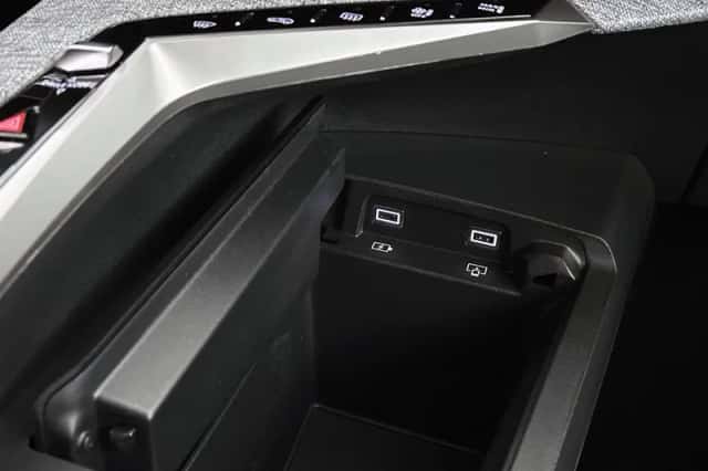 Peugeot 3008 (2025) thumbnail 46
