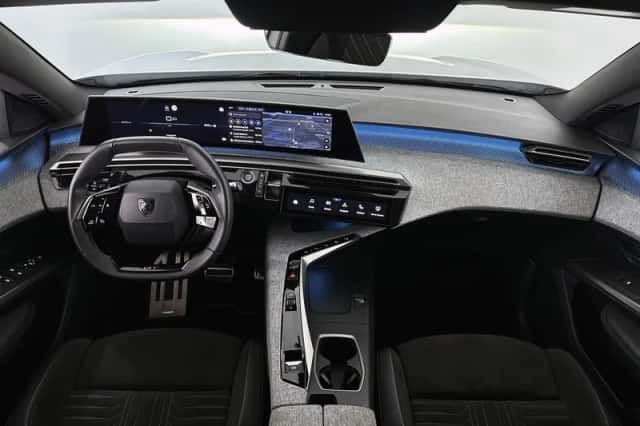 Peugeot 3008 (2025) thumbnail 7