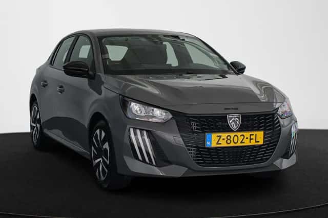 Peugeot 208 (2024) thumbnail 2