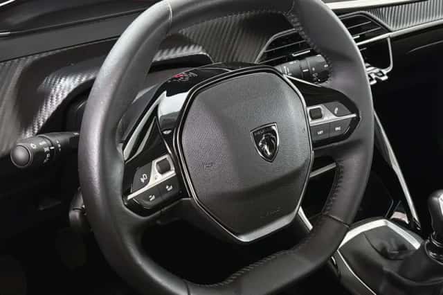 Peugeot 208 (2024) thumbnail 11