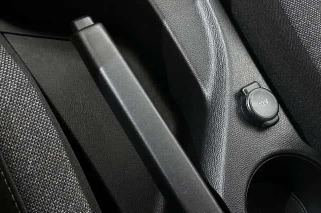 Peugeot 208 (2024) thumbnail 27