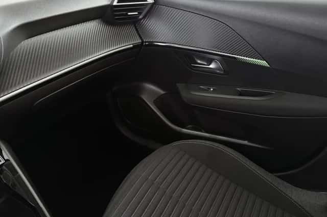 Peugeot 208 (2024) thumbnail 29