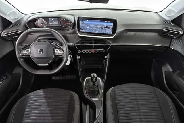 Peugeot 208 (2024) thumbnail 7