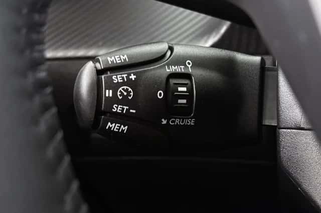 Peugeot 208 (2025) thumbnail 24