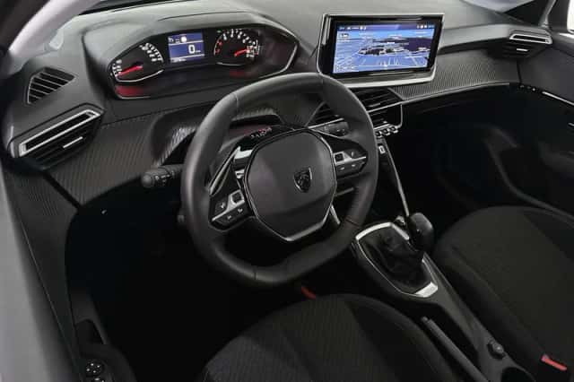 Peugeot 208 (2025) thumbnail 5