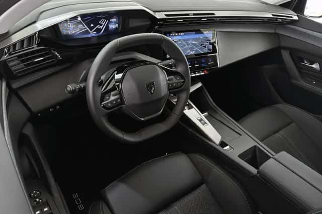 Peugeot 308 (2025) thumbnail 5