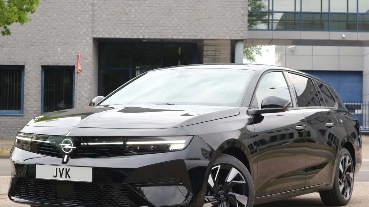 Opel Astra (2026) — foto 1