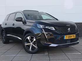 Peugeot 5008 (2023) thumbnail 3