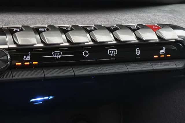 Peugeot 5008 (2023) thumbnail 22