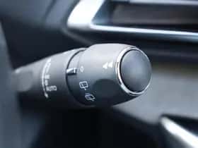 Peugeot 5008 (2023) thumbnail 24