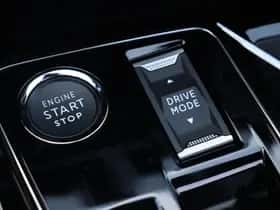 Peugeot 5008 (2023) thumbnail 25