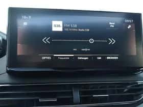 Peugeot 5008 (2023) thumbnail 30