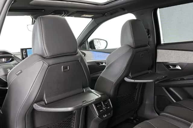 Peugeot 5008 (2023) thumbnail 44