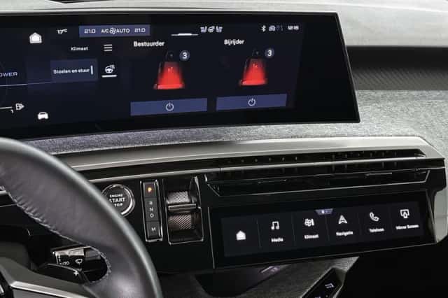 Peugeot 3008 (2024) thumbnail 22