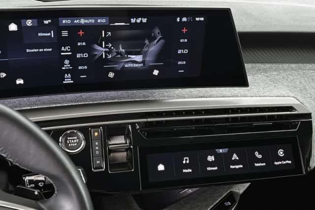 Peugeot 3008 (2024) thumbnail 23