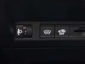 Peugeot 3008 (2024) thumbnail 25