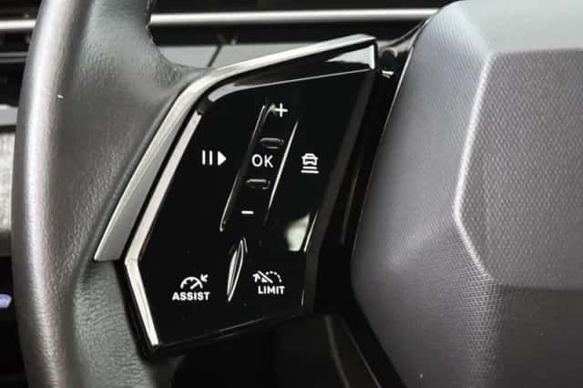 Peugeot 3008 (2024) thumbnail 28