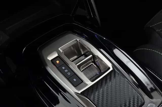 Peugeot e-2008 (2026) thumbnail 25
