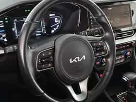 Kia Niro (2022) thumbnail 12