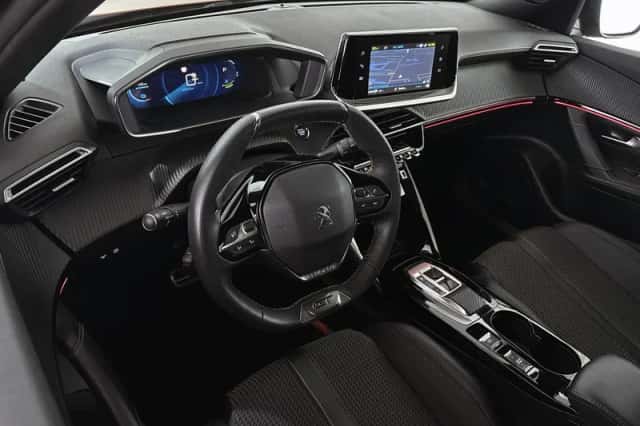 Peugeot e-2008 (2023) thumbnail 5