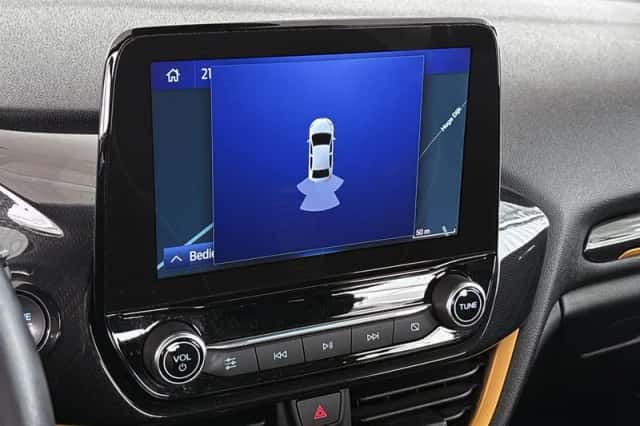 Ford Fiesta (2018) thumbnail 15