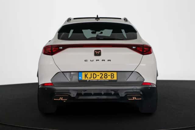 CUPRA Formentor (2023) thumbnail 16