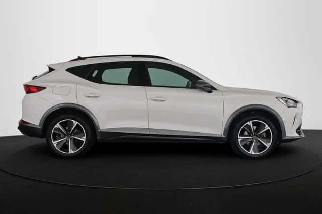 CUPRA Formentor (2023) thumbnail 33